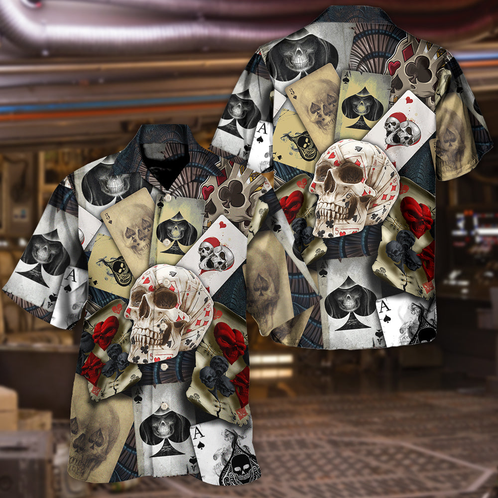 Arte retro de calavera de juego de cartas - Camisa hawaiana unisex para hombres y mujeres