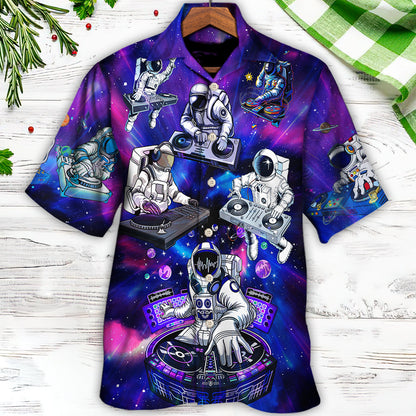 DJ Astronaut Live On Stage Galaxy - Hawaiian Shirt 