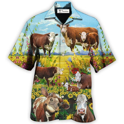 Hawaiian Shirt / Adults / S Cow Hereford Cow Landscape Style - Hawaiian Shirt 