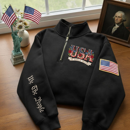 Sudadera con cierre de cremallera en el cuello (quarter-zip) con rosas bordadas del 250.º aniversario del Día de la Independencia de EE. UU.
